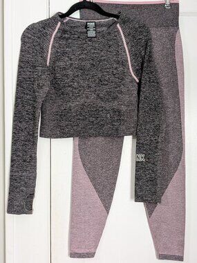 Victorias Secret PINK Crop Top & Leggings Set Women's Medium Purple Activewear